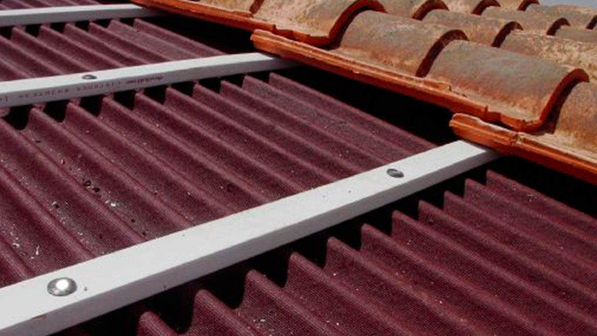 Rastreles de PVC para Cubiertas y Tejados - Almacenes Lavín